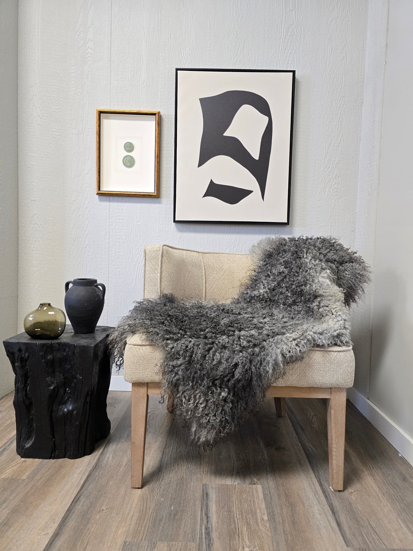 ONE OF A KIND Gotland Grey Medium Wool Sheepskin