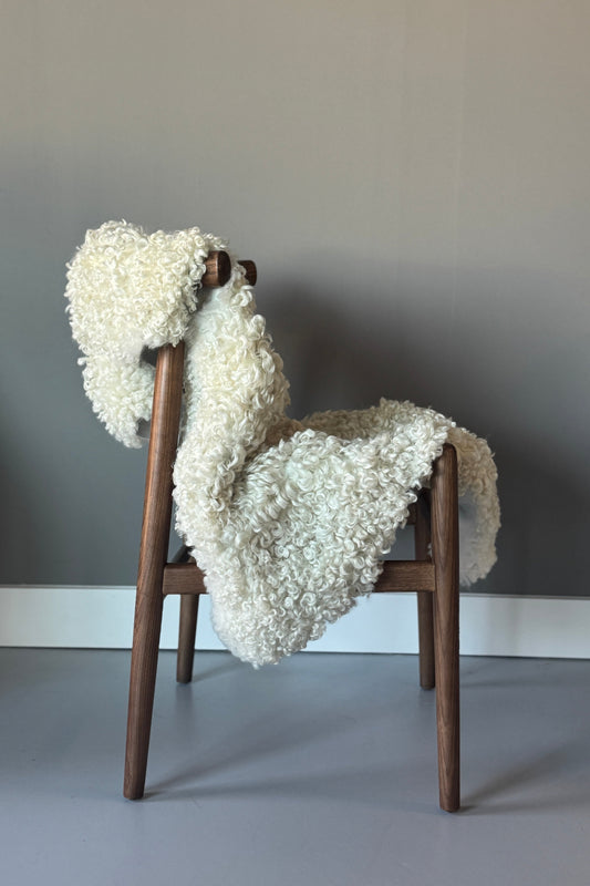 Peau de mouton Gotland en laine courte blanche