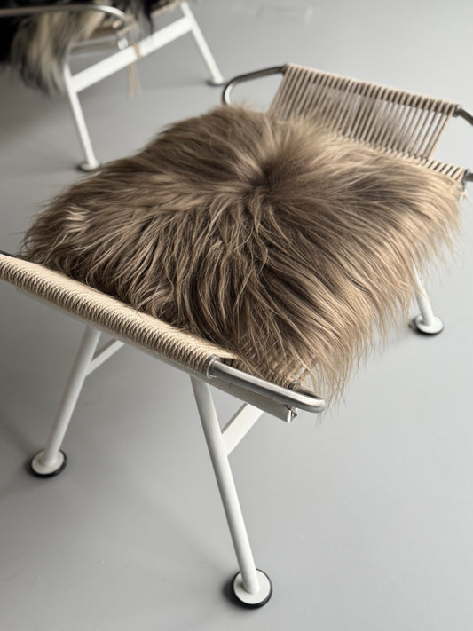 Cojín de silla de piel de oveja islandesa color topo