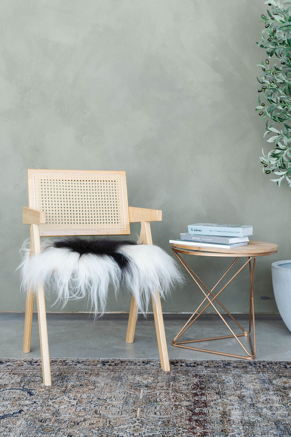 Black Spotted Icelandic Sheepskin Chair Pad | Random