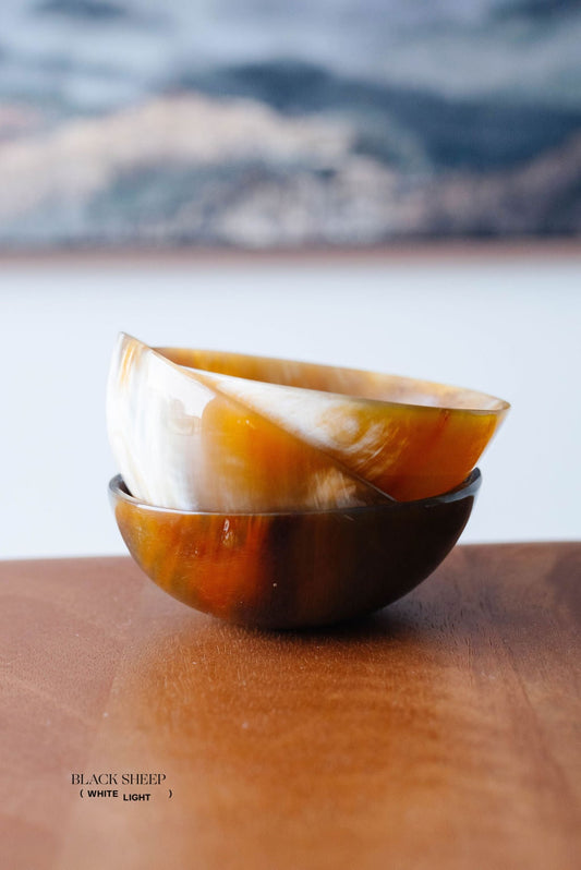Ankole Horn Light Round Bowl - Black Sheep (White Light)