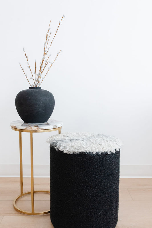 ONE OF A KIND Round Gotland Short Wool Chair Pad in White/Grey