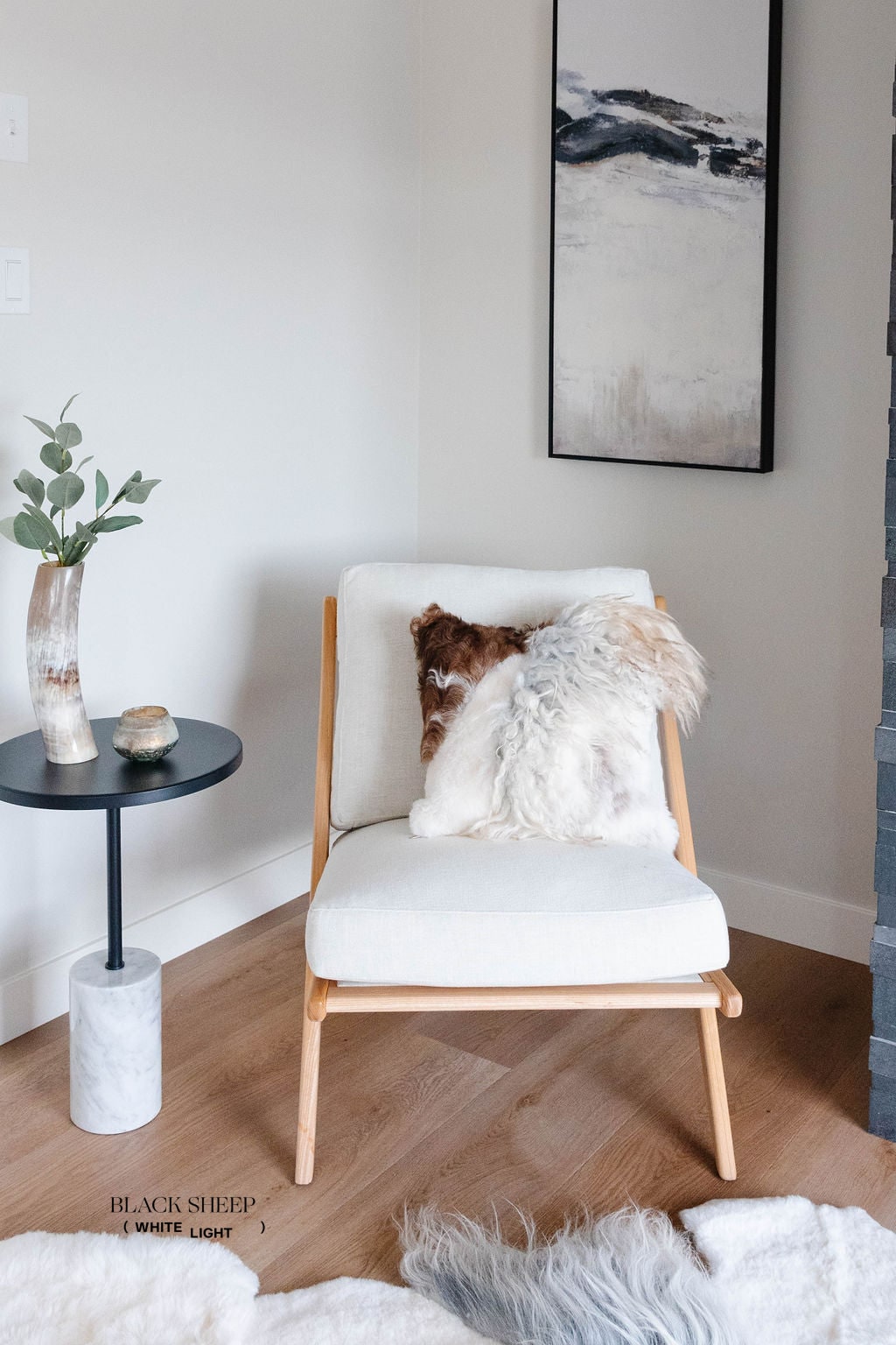 Mélange Sheepskin Pillow, curly wool - Black Sheep (White Light)