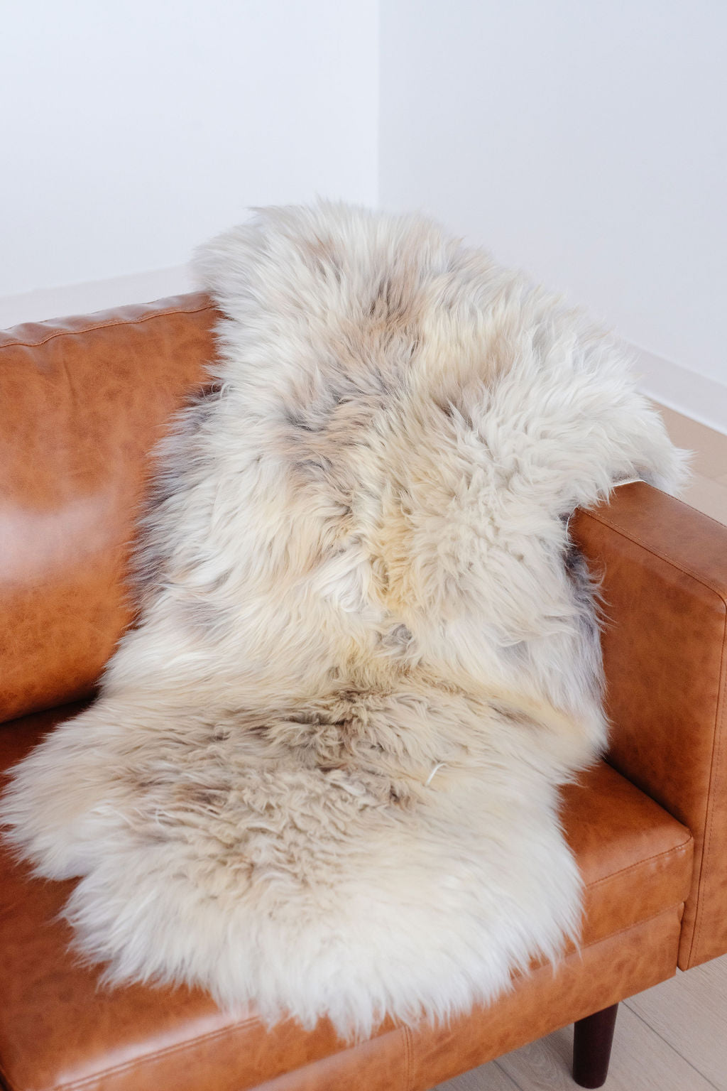 Unique Blend Light Welsh Sheepskin