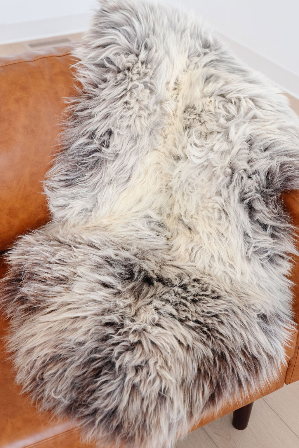 Unique Blend Light Welsh Sheepskin