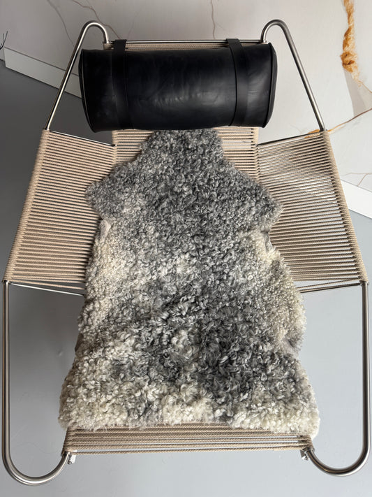 ONE OF A KIND Gotland Grey/White Mélange Medium Wool Sheepskin