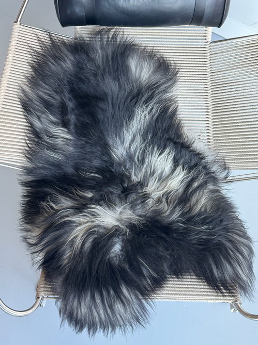 ONE OF A KIND Black/White Icelandic Sheepskin