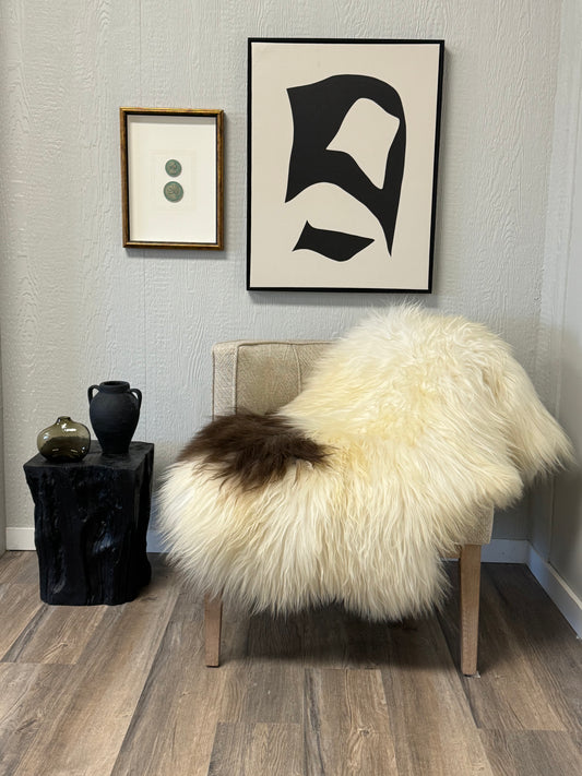 ONE OF A KIND Icelandic Spotted Random Brown and White Sheepskin