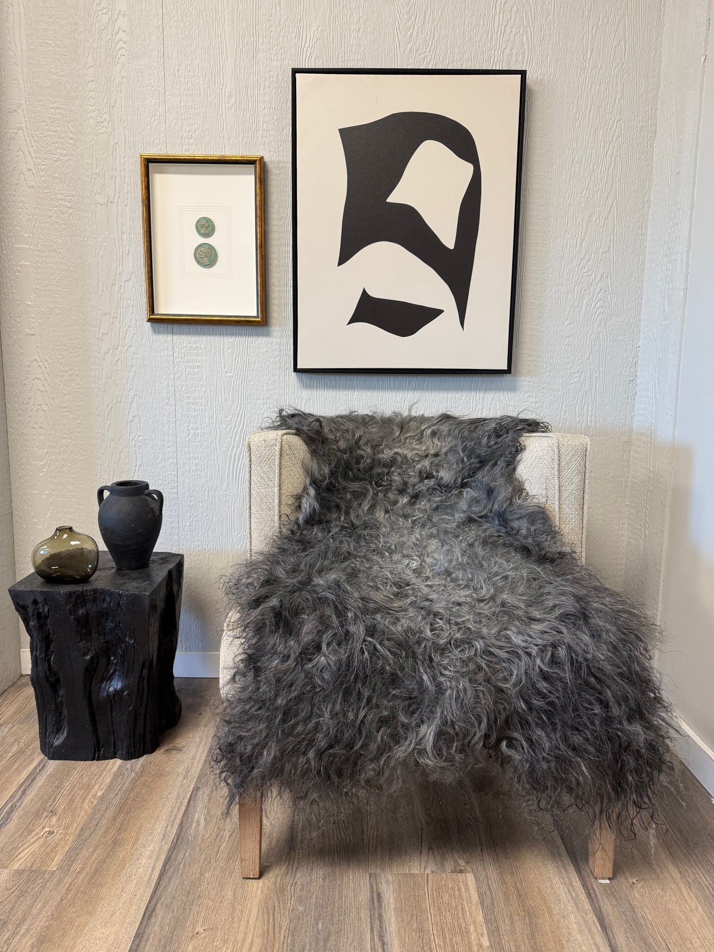 ONE OF A KIND Gotland Grey Medium Wool Sheepskin
