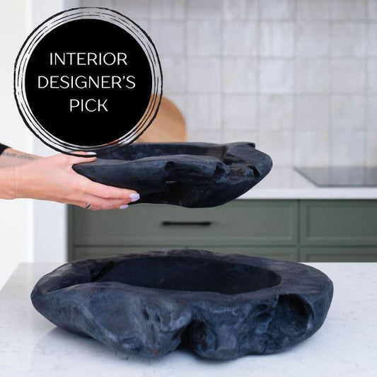 Vasija redonda de teca quemada