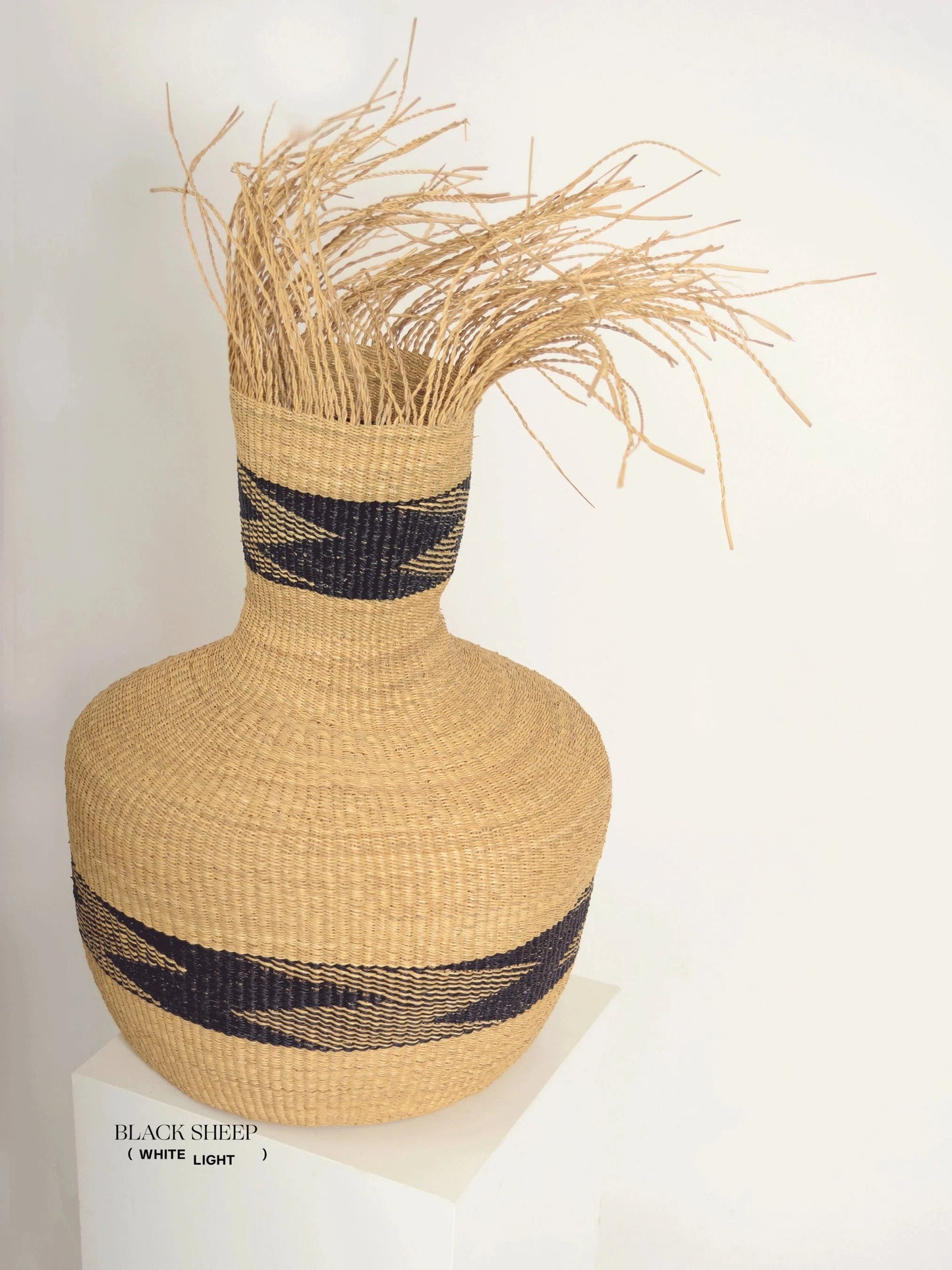 Large Ghana Bolga Basket 'Tisanie-Tia' NATURAL + BLACK - Black Sheep (White Light)
