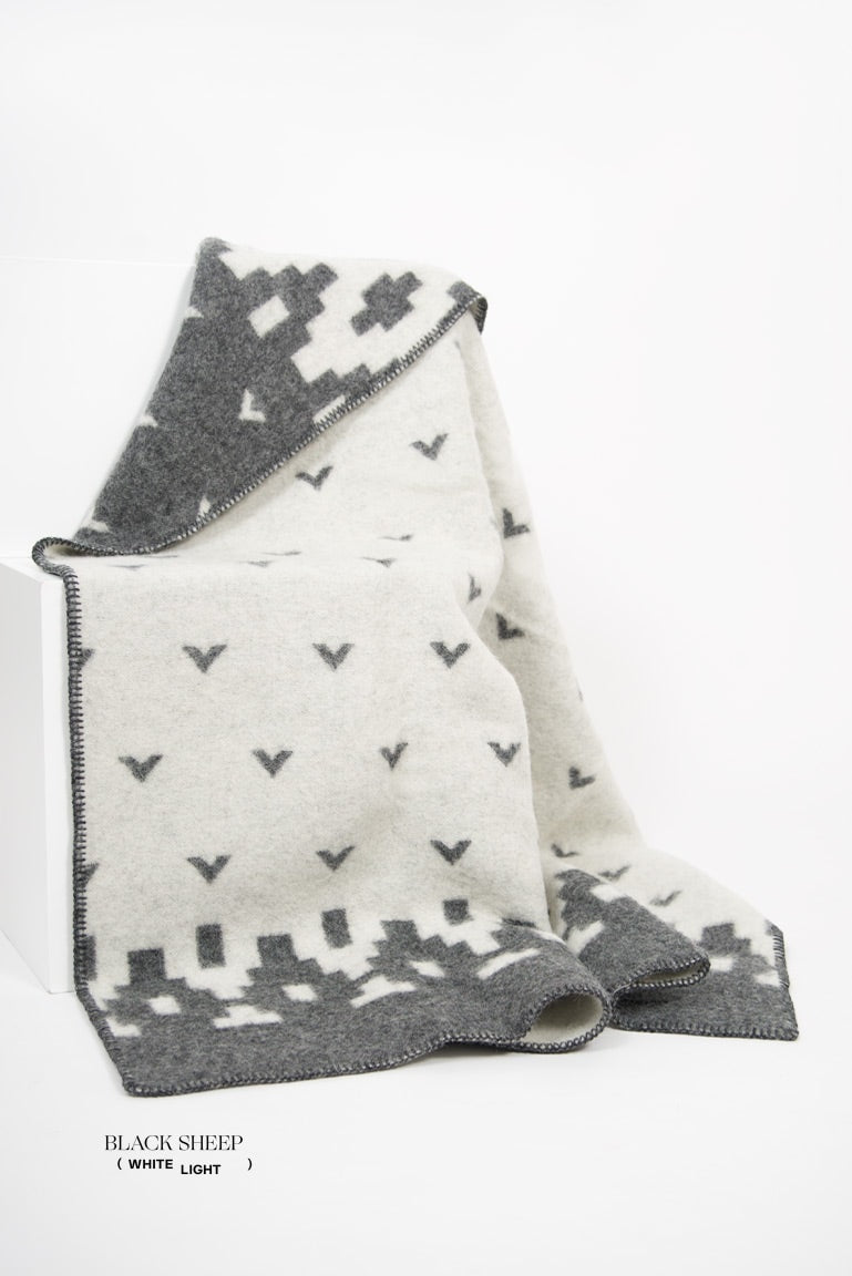 Geometric Pattern Icelandic Wool Throw - Black Sheep (White Light)