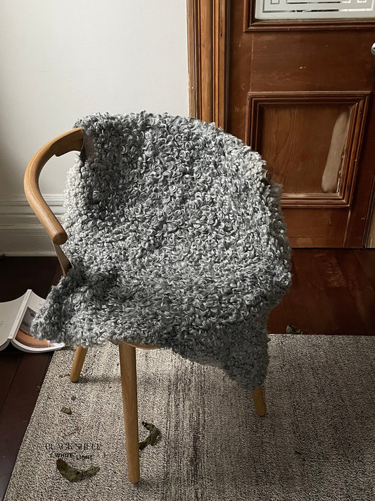 Grey Medium Wool Gotland Sheepskin - Black Sheep (White Light)