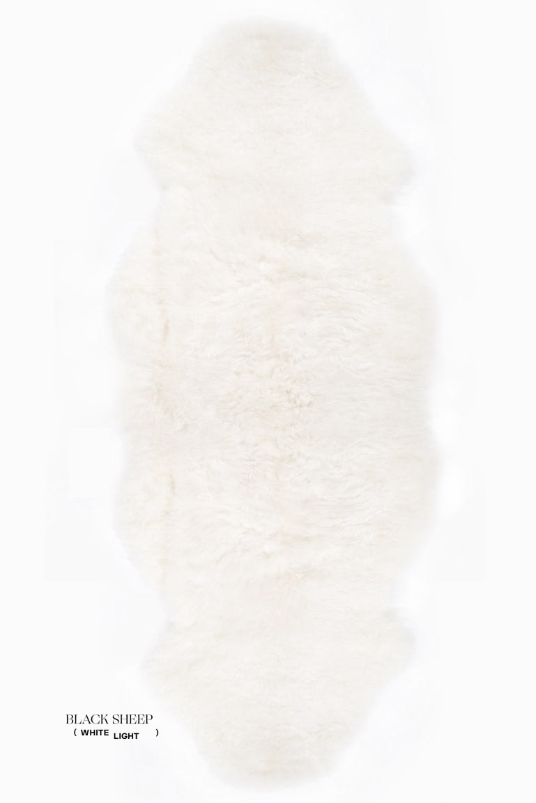 Shorn Double White Icelandic Sheepskin - Black Sheep (White Light)