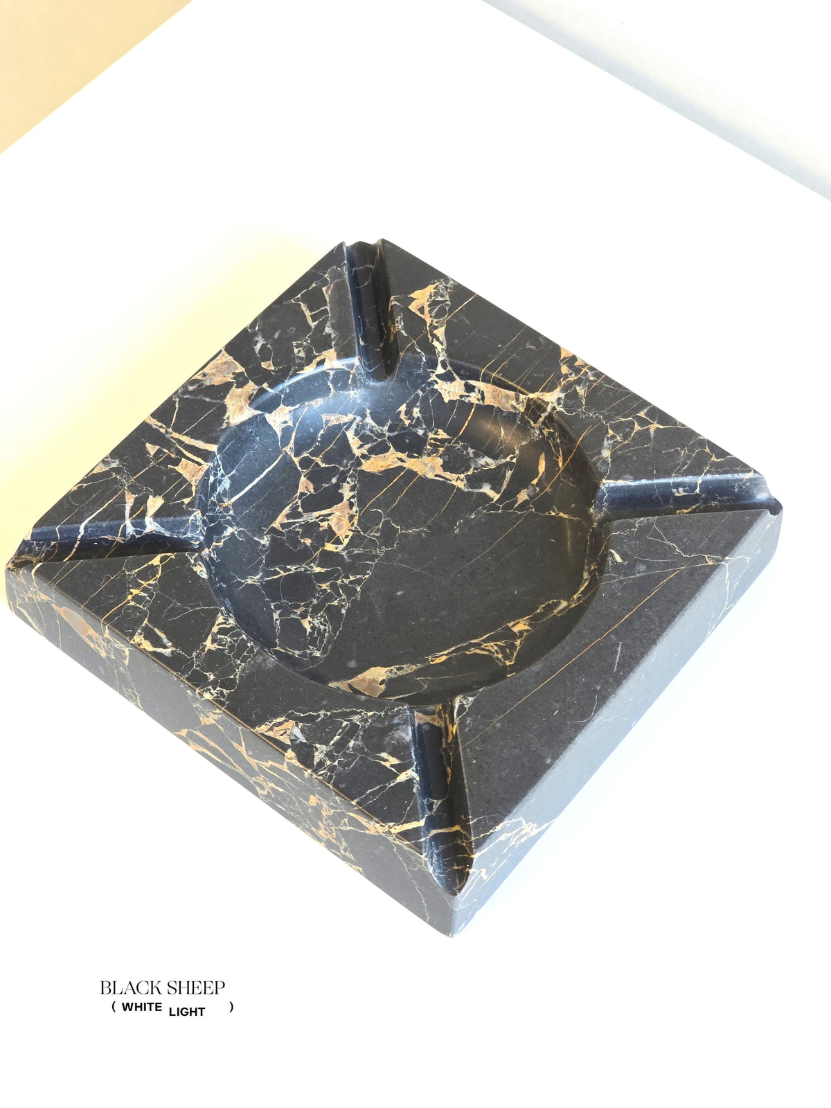 Golden Black Marble Cigar Holder - Black Sheep (White Light)