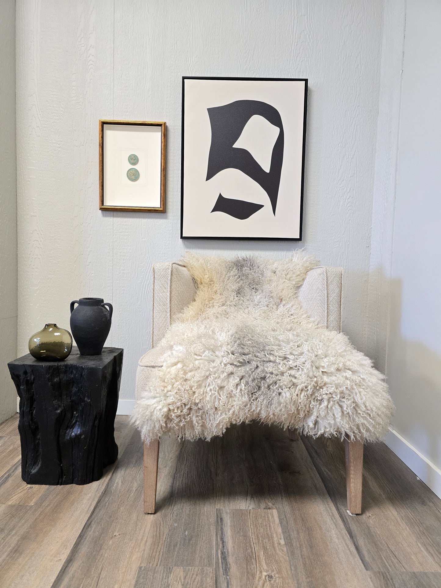 ONE OF A KIND Long Wool White/Grey Gotland Sheepskin