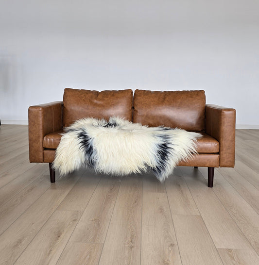 ONE OF A KIND Spotted Long Wool Icelandic Sheepskin