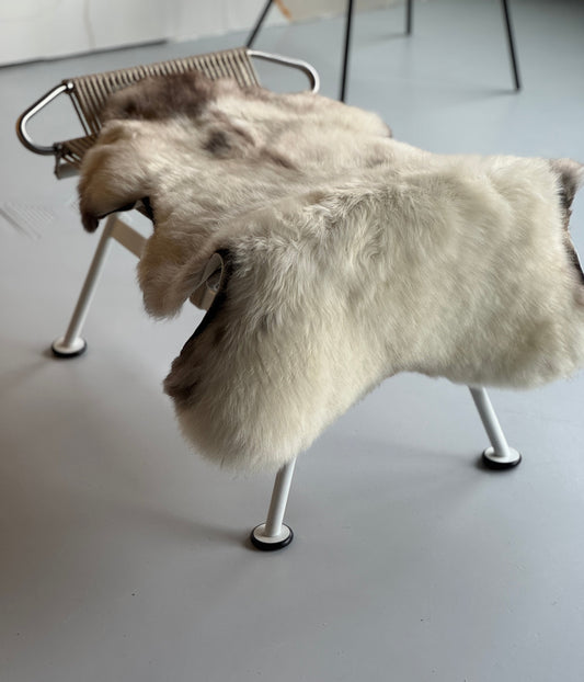Unique Blend Light Welsh Sheepskin