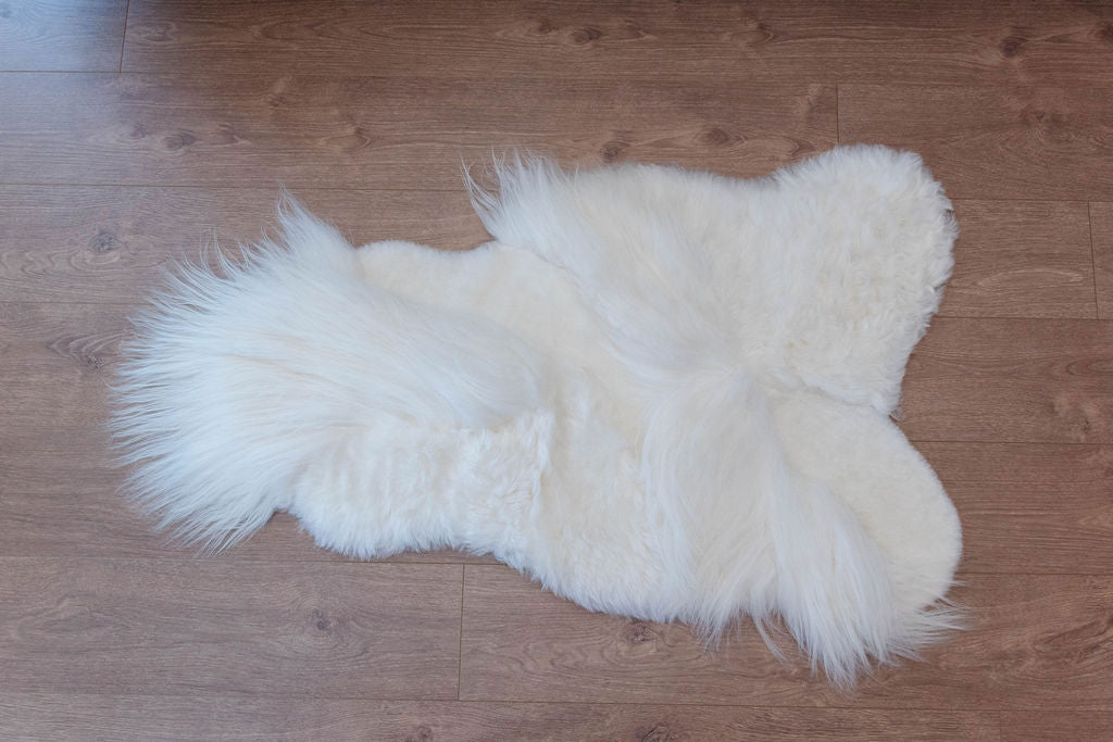 White Mélange Icelandic Sheepskin Throw