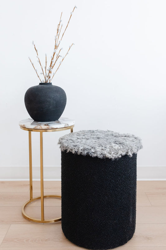 ONE OF A KIND Round Gotland Short Wool Chair Pad in Light Grey