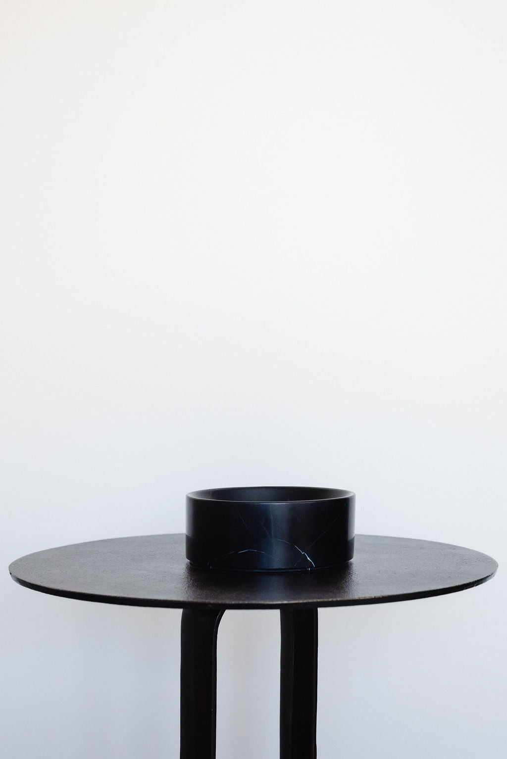Black Marquina Marble Deep Dish