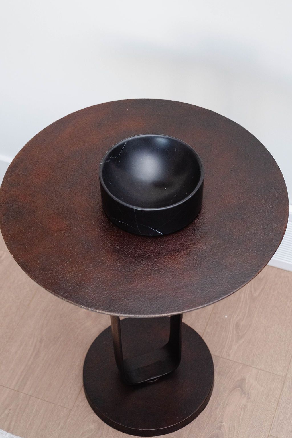 Black Marquina Marble Deep Dish