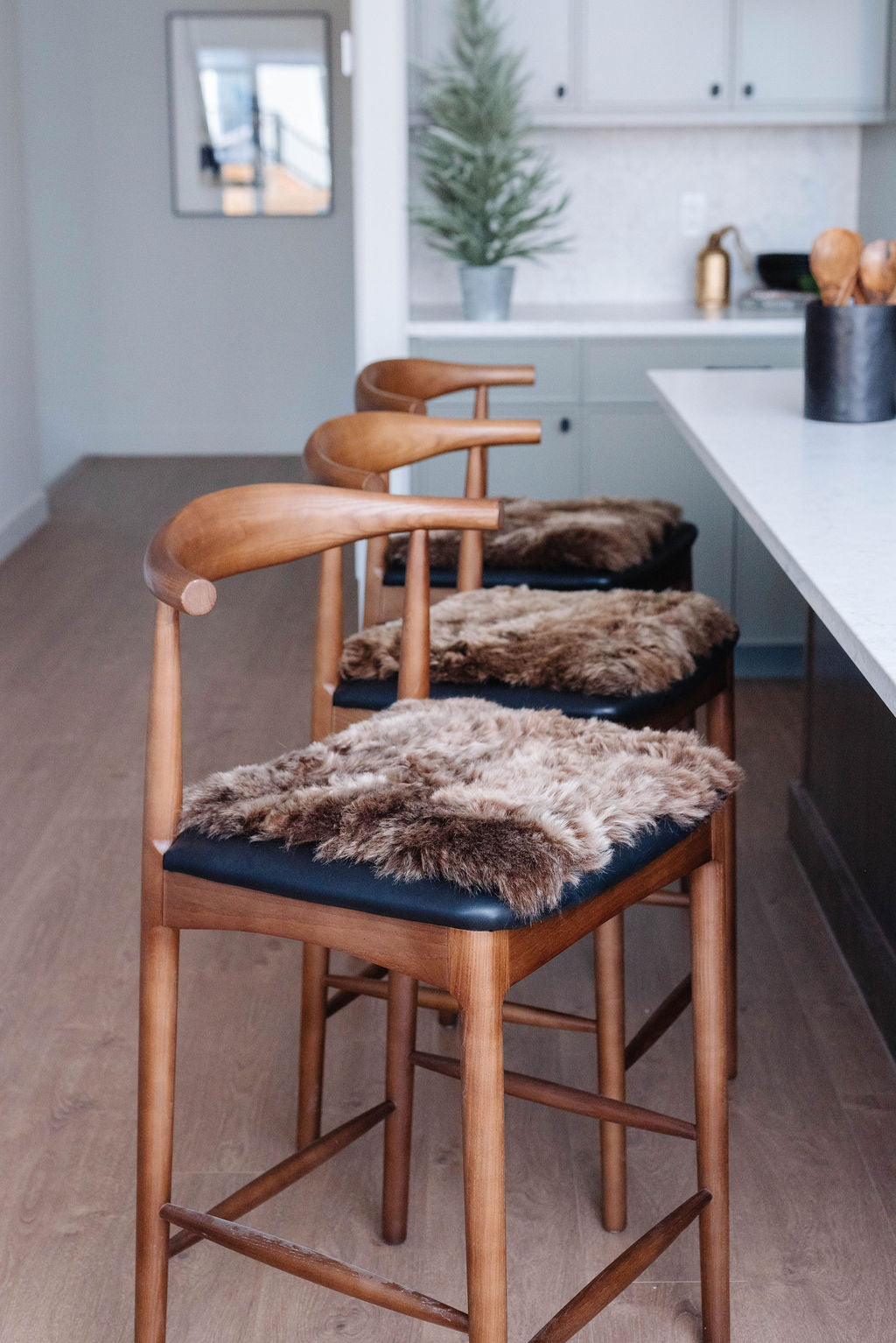 Cojín para silla de piel de oveja islandesa marrón esquilada