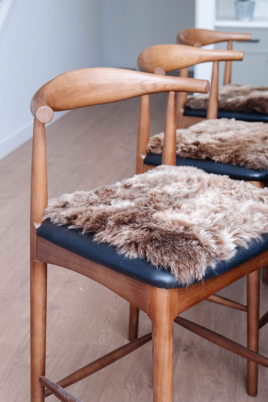 Cojín para silla de piel de oveja islandesa marrón esquilada