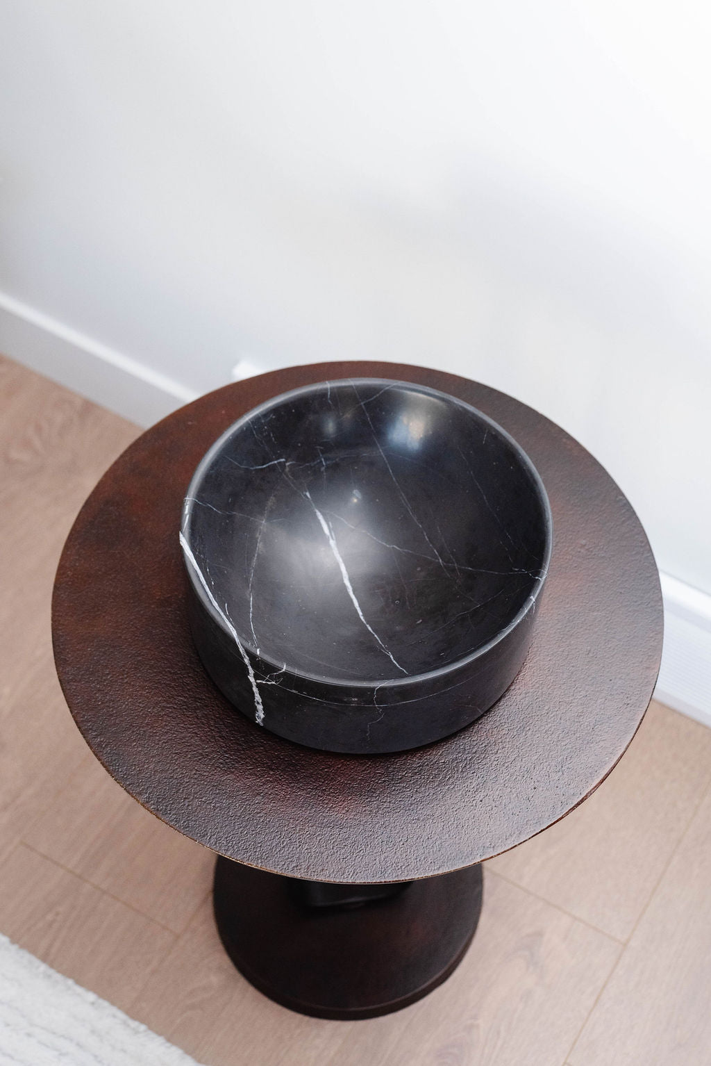 Black Marquina Marble Deep Dish