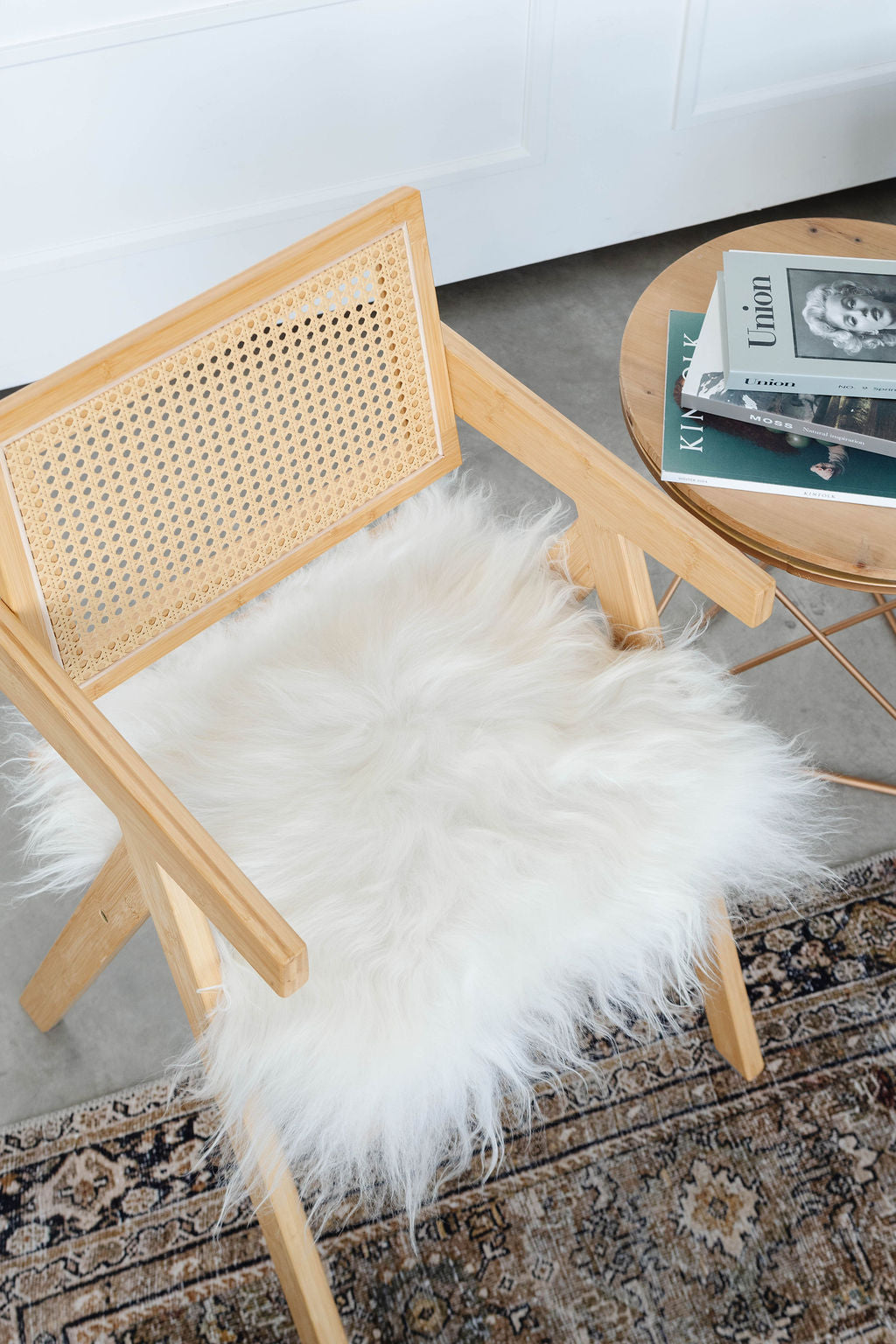 White Icelandic Sheepskin Chair Pad | Black Sheep (White Light)