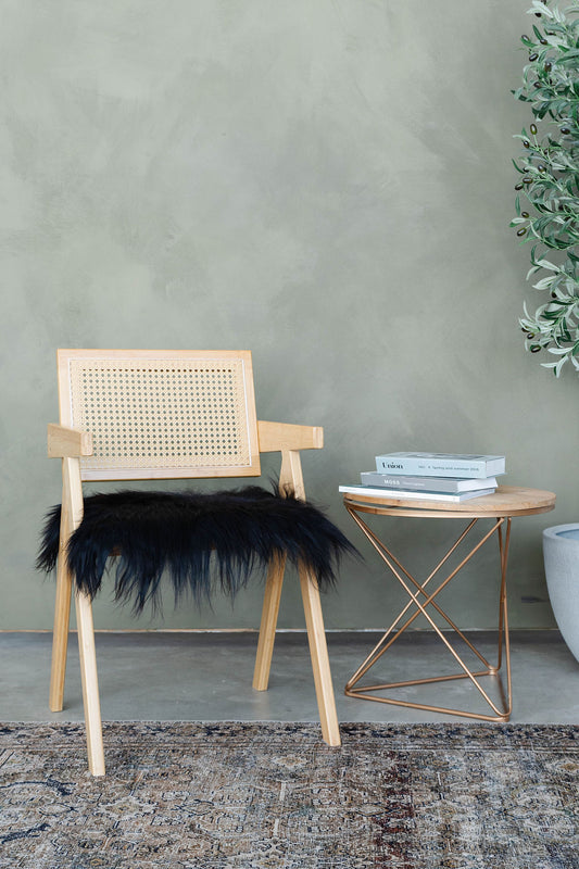 Coussin de chaise en peau de mouton islandais noir