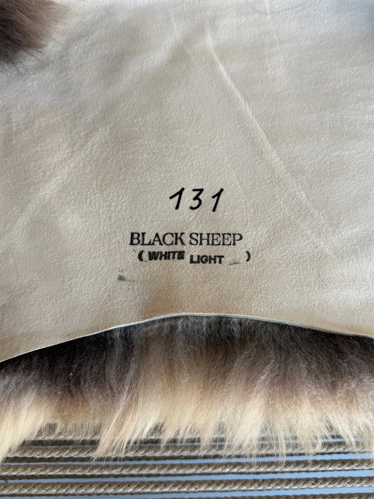 ONE OF A KIND XL Welsh Blend Light Sheepskin