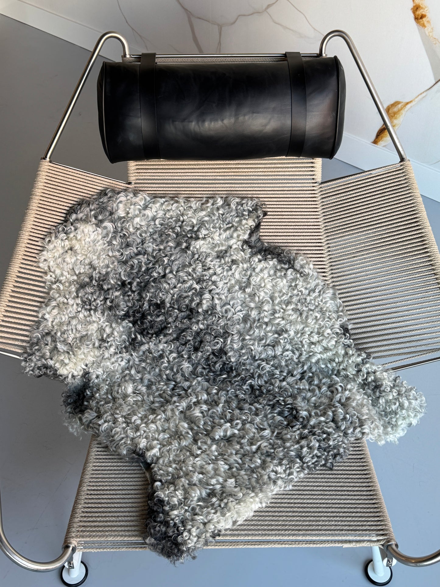 ONE OF A KIND Gotland Medium Wool White/Grey Mix Sheepskin