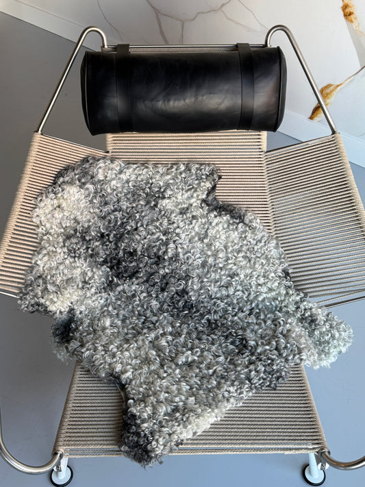 ONE OF A KIND Gotland Medium Wool White/Grey Mix Sheepskin