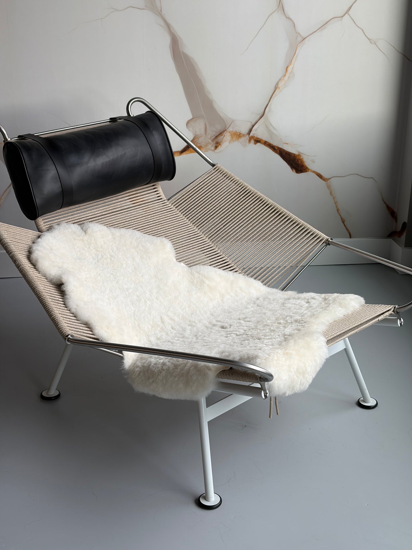 Ultrashorn White Icelandic Sheepskin