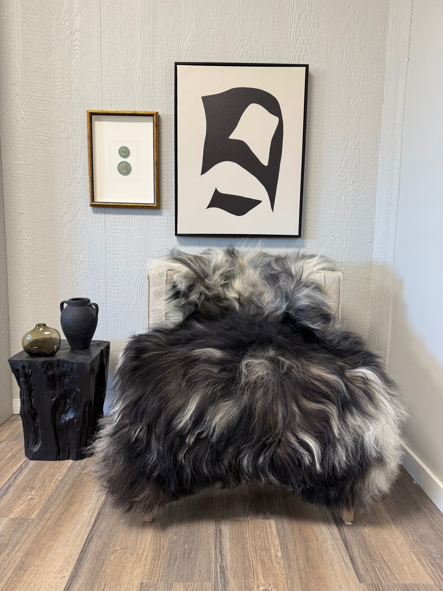 ONE OF A KIND XL Long Wool Icelandic Sheepskin in Black/White/Grey