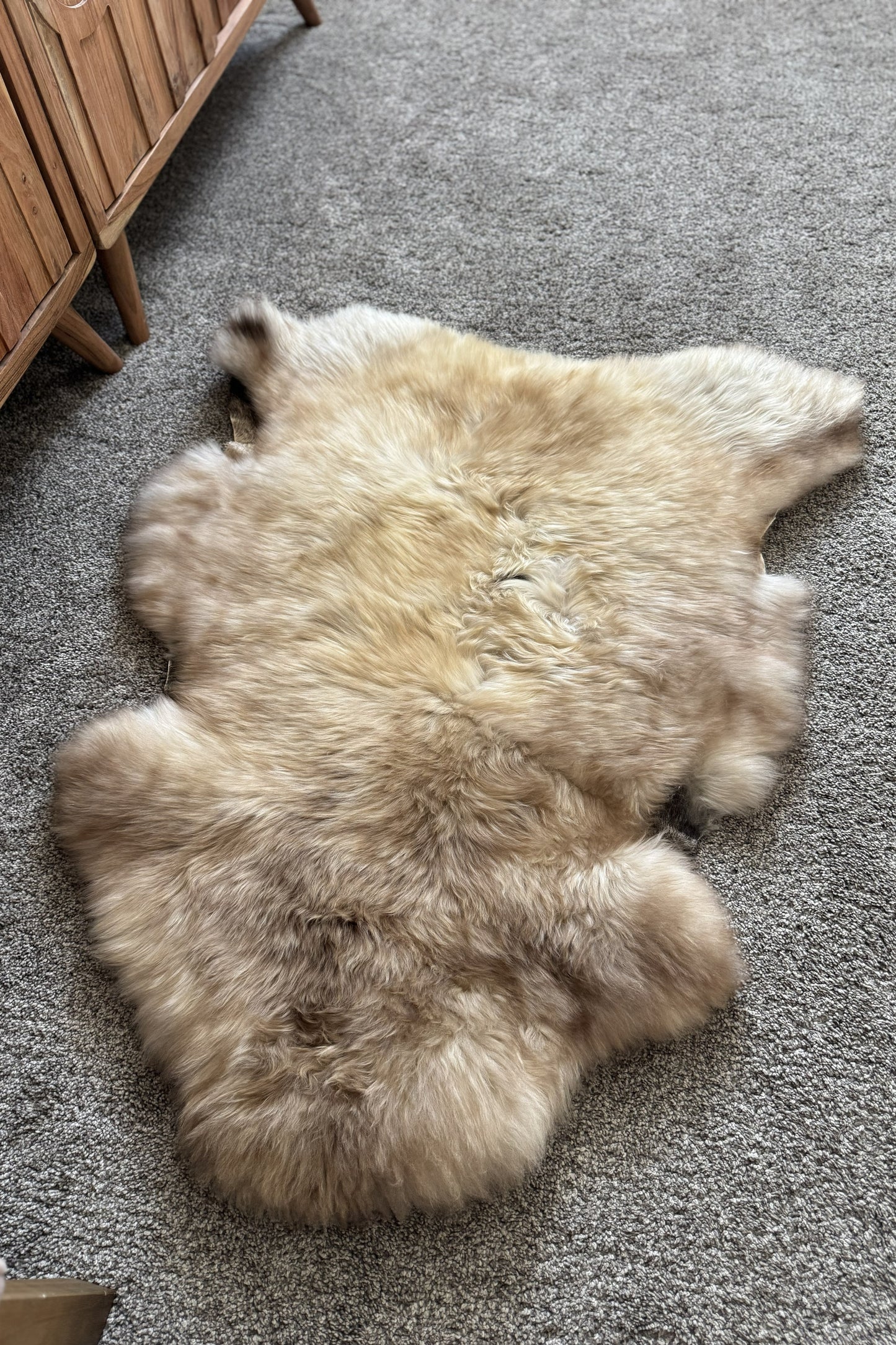 Unique Blend Beige Welsh Sheepskin