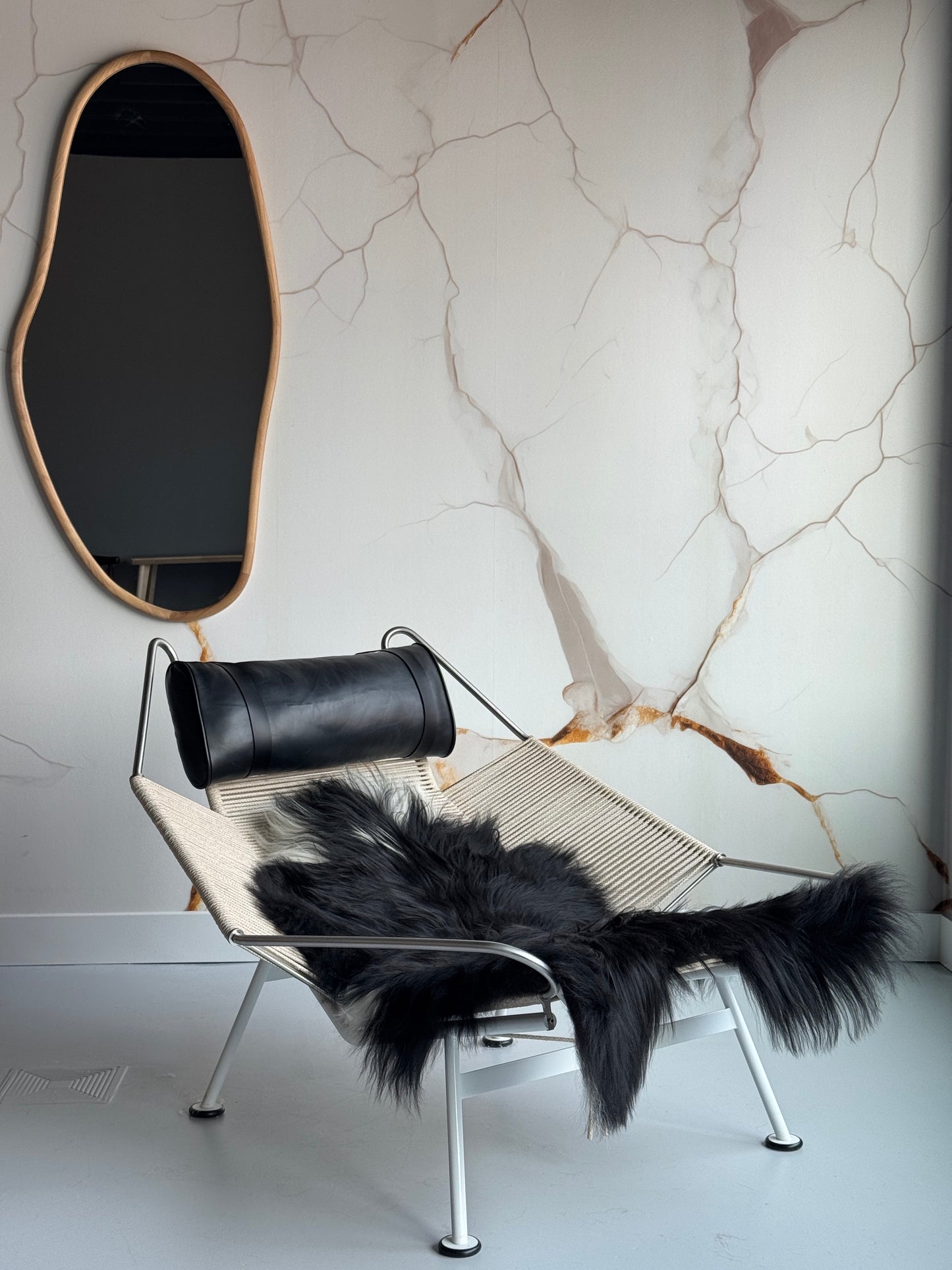 ONE OF A KIND Black/White Icelandic Sheepskin