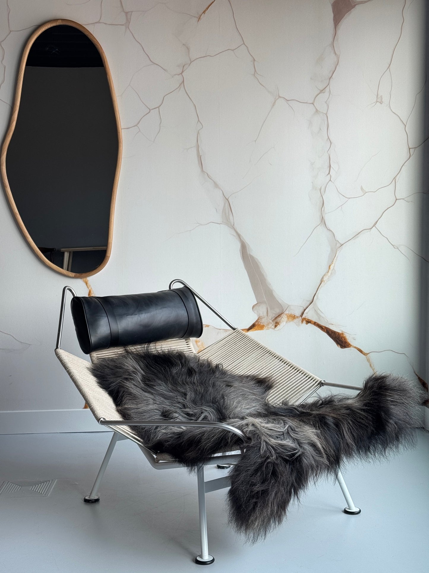 ONE OF A KIND XL Dark Grey Icelandic Sheepskin