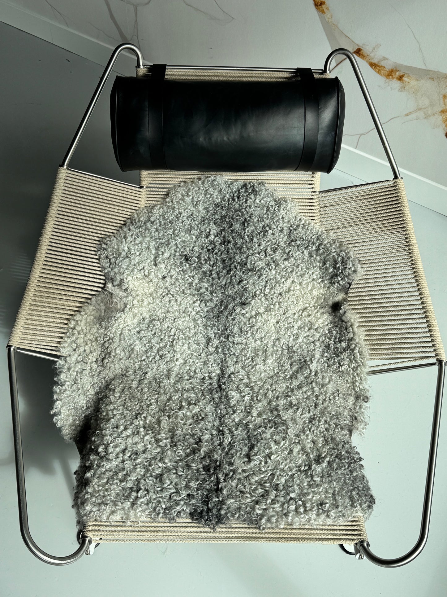 ONE OF A KIND Silver with small light curls Medium Wool Gotland Sheepskin