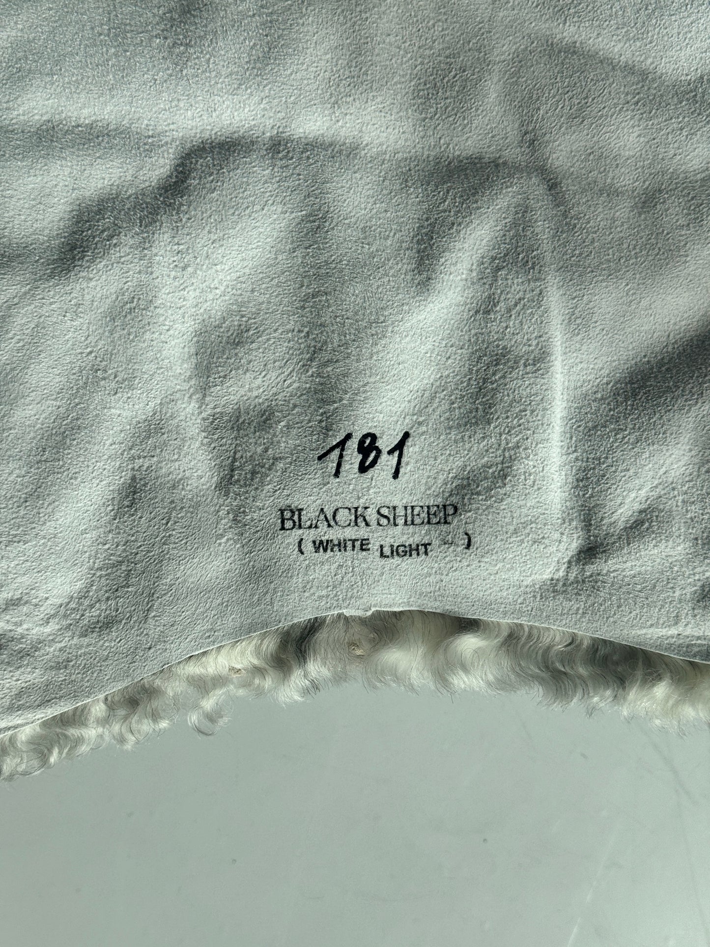 ONE OF A KIND Silver Medium Wool Gotland Sheepskin
