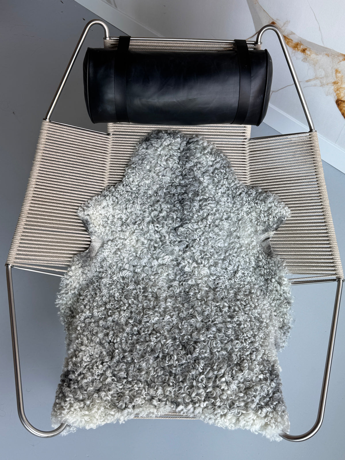 ONE OF A KIND Medium Silver Wool Gotland Sheepskin