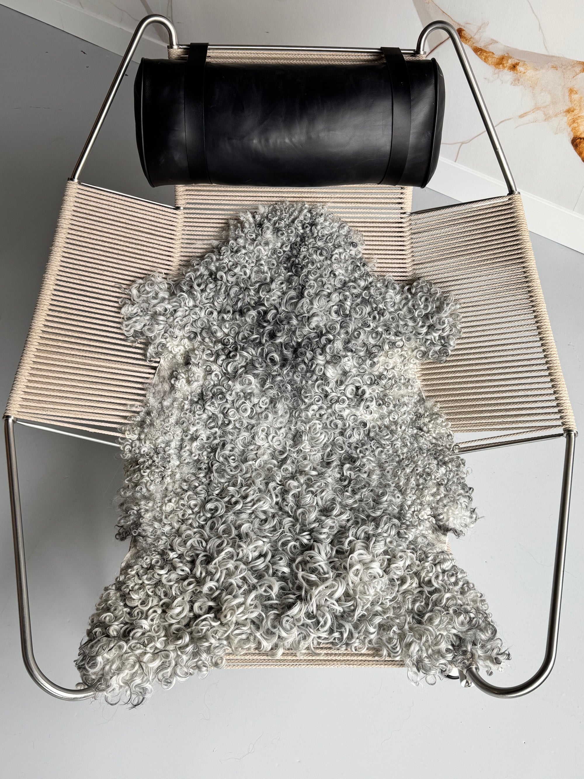 ONE OF A KIND Silver Medium Wool Gotland Sheepskin