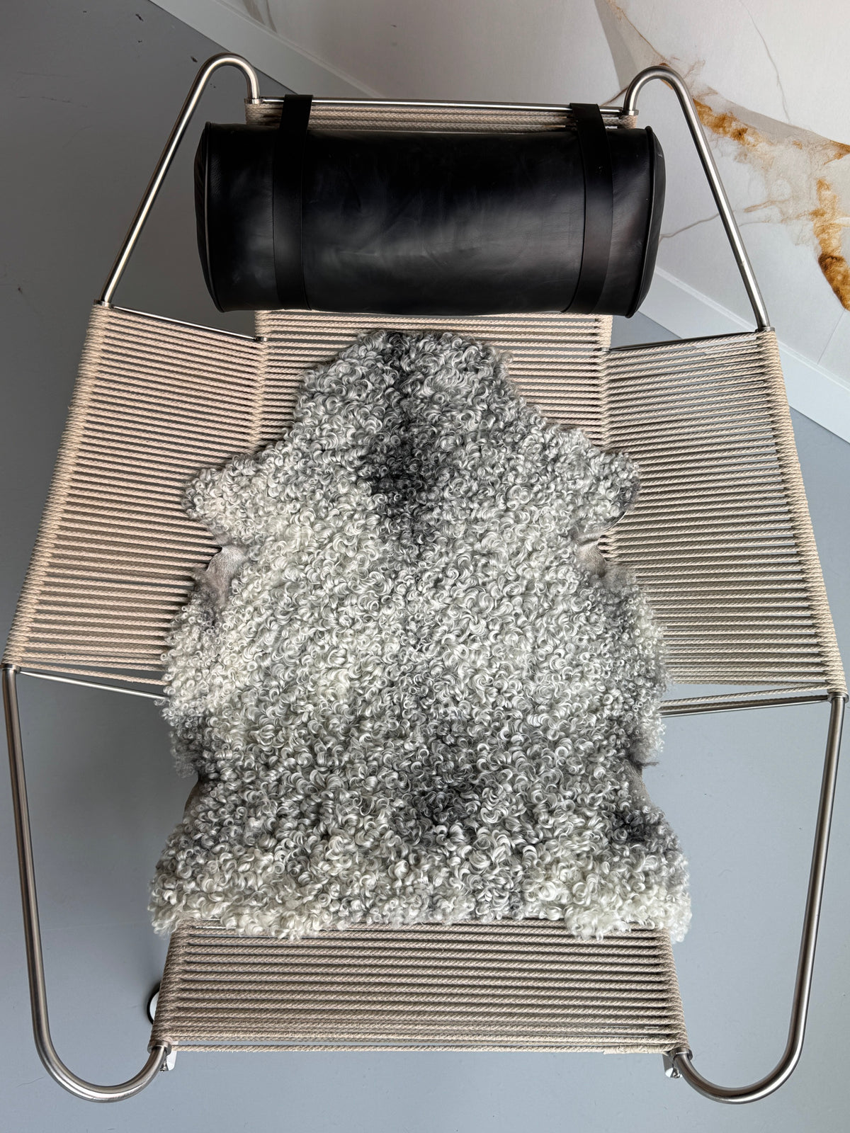 ONE OF A KIND White/Silver Gotland Medium Wool Sheepskin