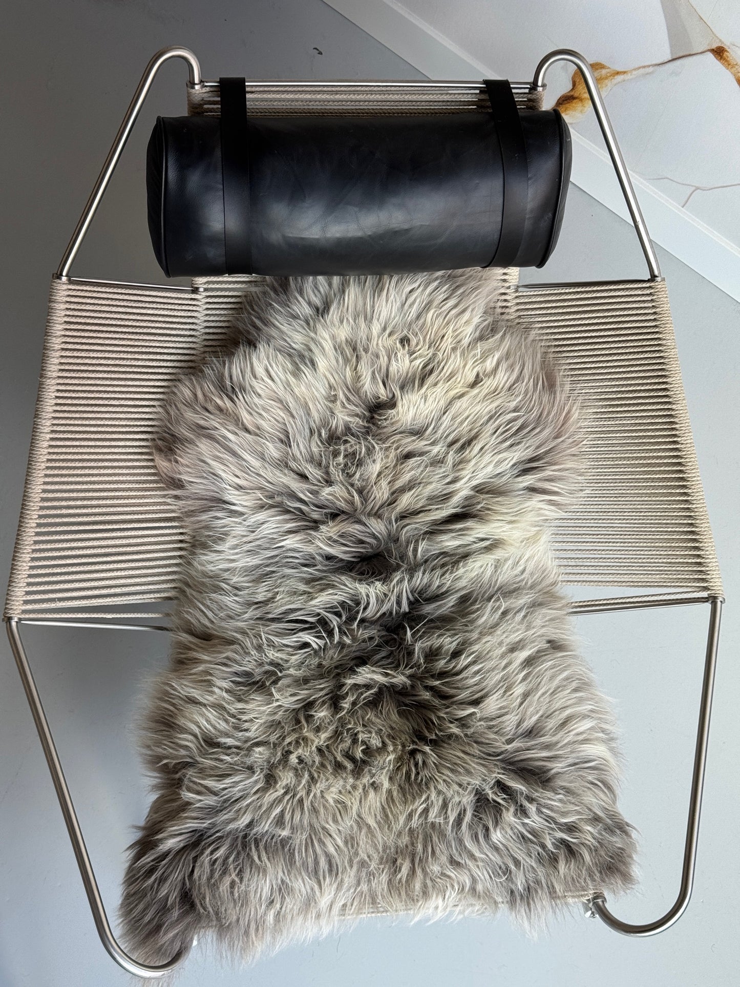 ONE OF A KIND Blend Light Grey Welsh Sheepskin