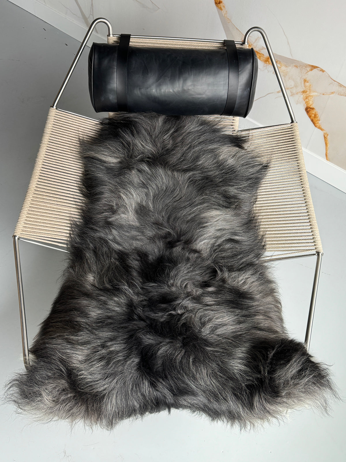 ONE OF A KIND XL Natural Dark Grey Icelandic Sheepskin