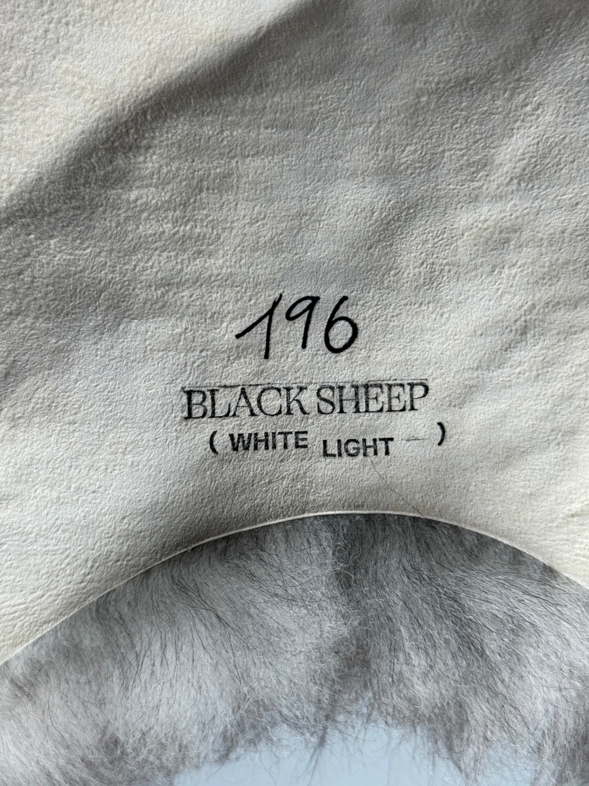ONE OF A KIND Natural Dark Grey Icelandic Sheepskin